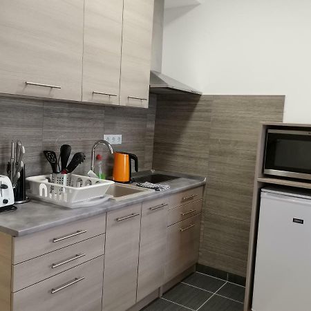 Corvin Holiday Apartments Hotel Budapeszt Zewnętrze zdjęcie